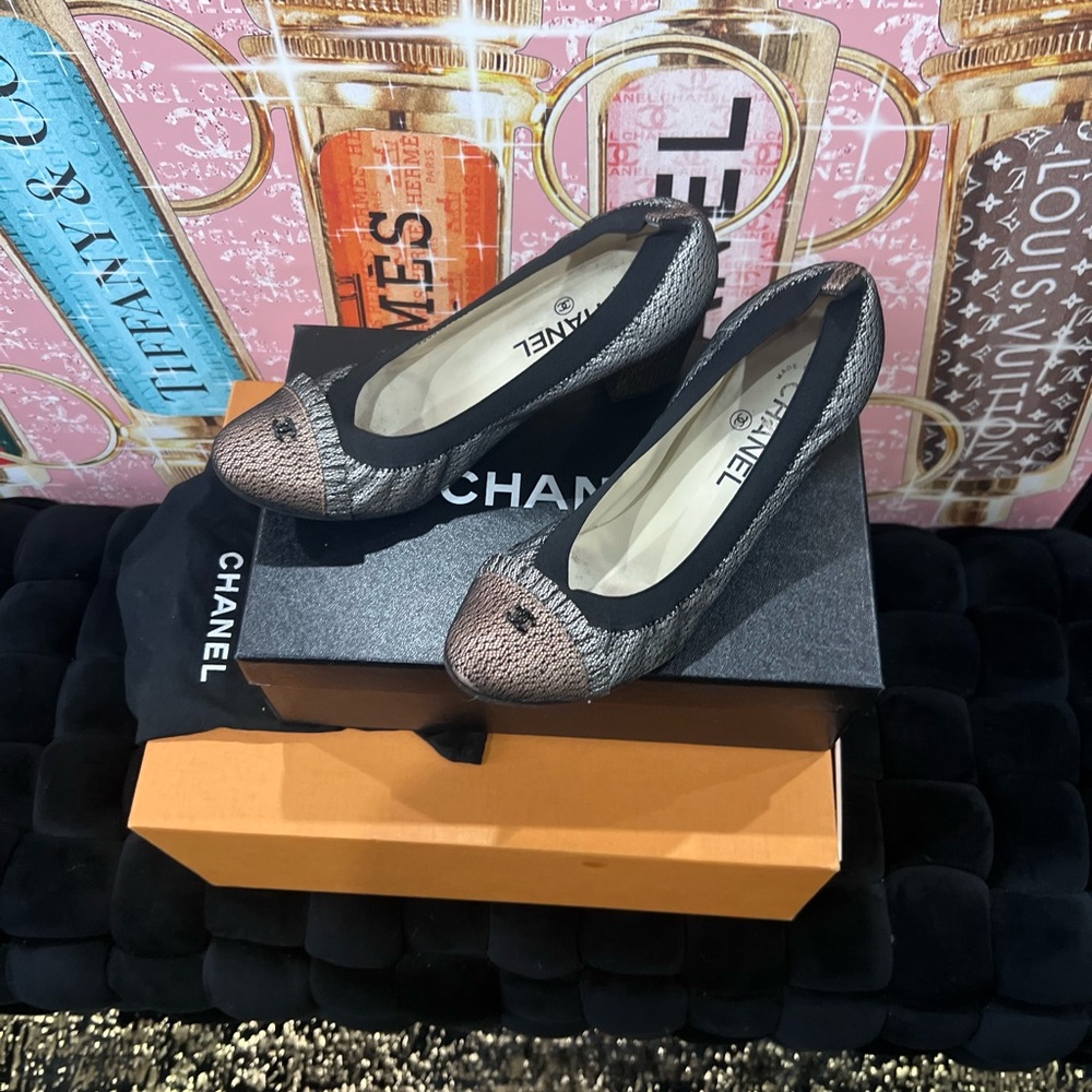 Chanel Black and Tan Heels